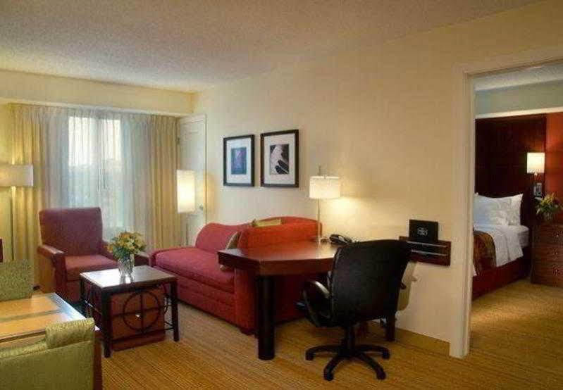 Residence Inn Toledo Maumee Buitenkant foto